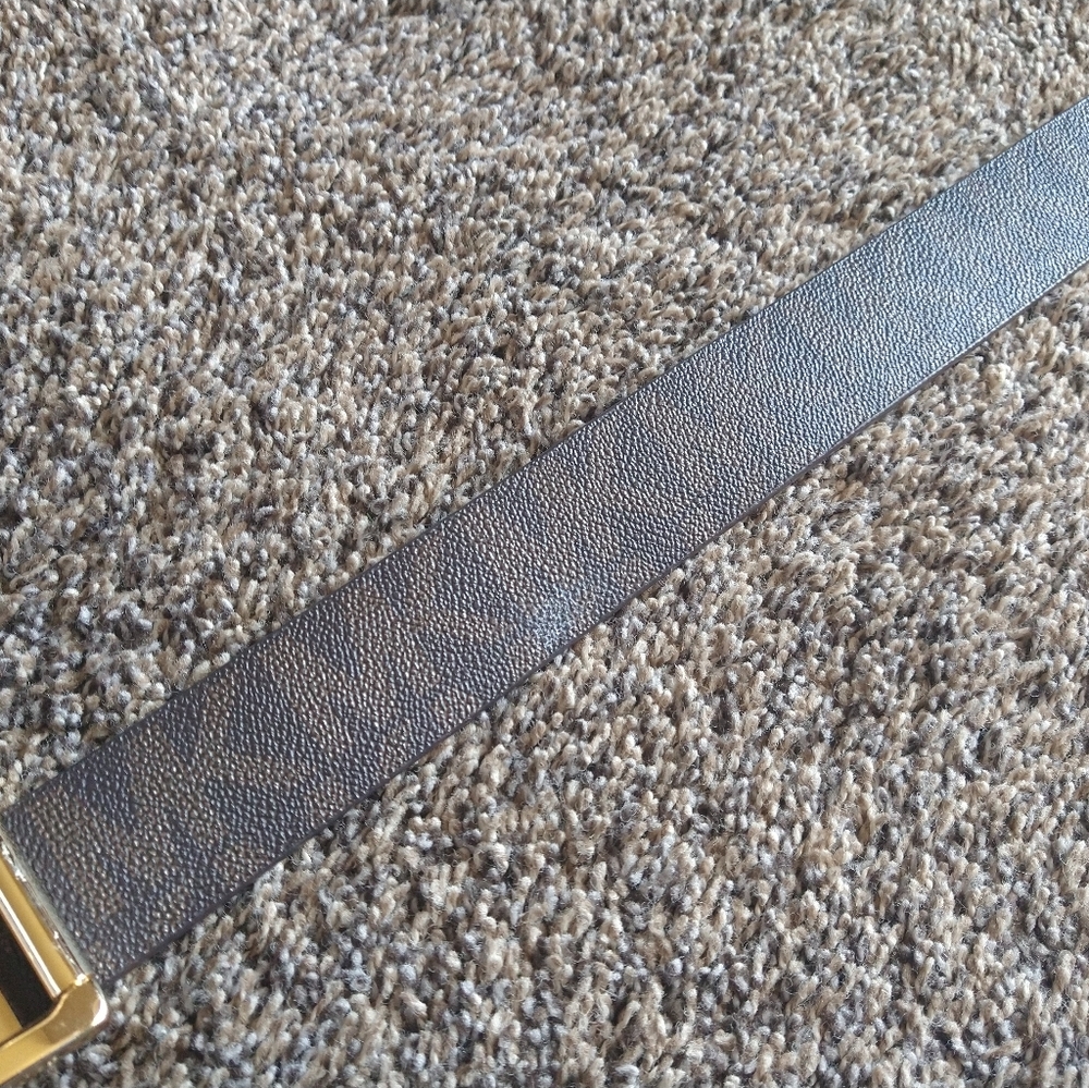 Michael Kors cognac color belt - Picture 3 of 5